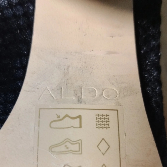 Aldo Black Textured Ankle Booties with Side Zipper - Picture 2 of 7